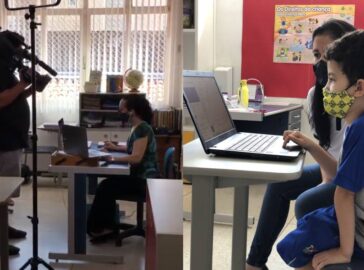 O que é e como funciona o ensino híbrido?